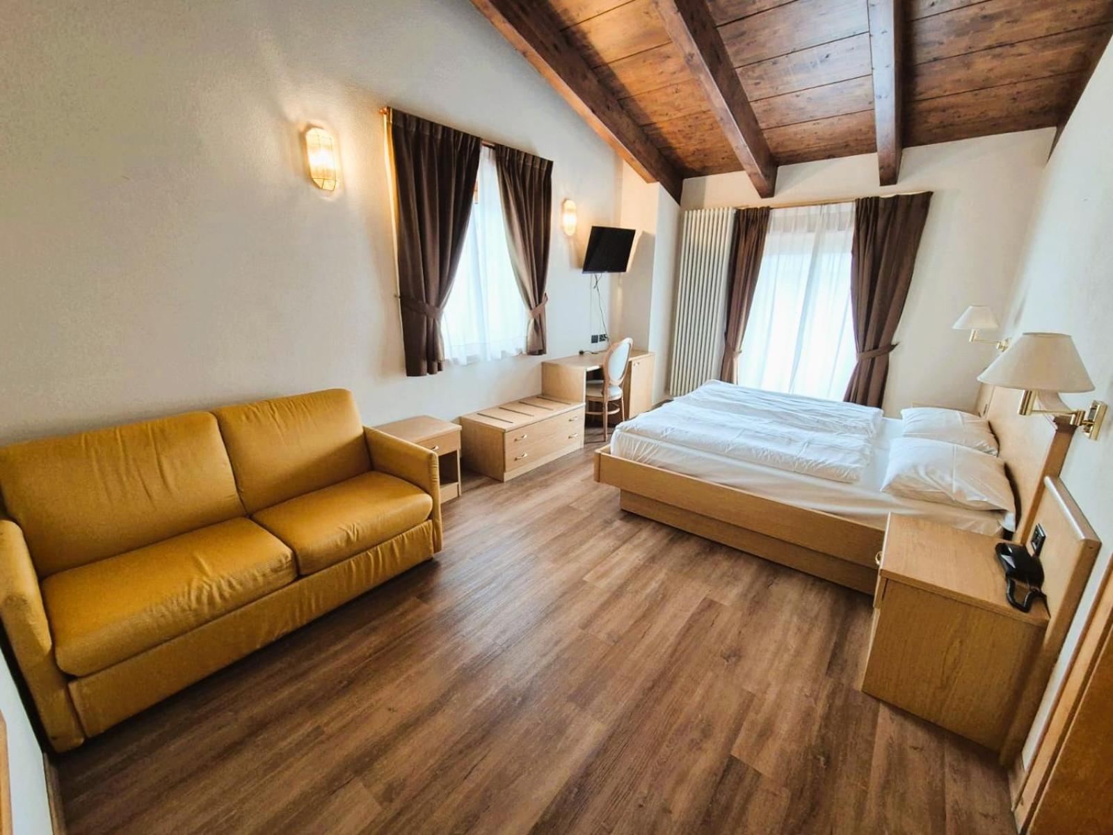 Hotel Angelica Livigno Eksteriør billede